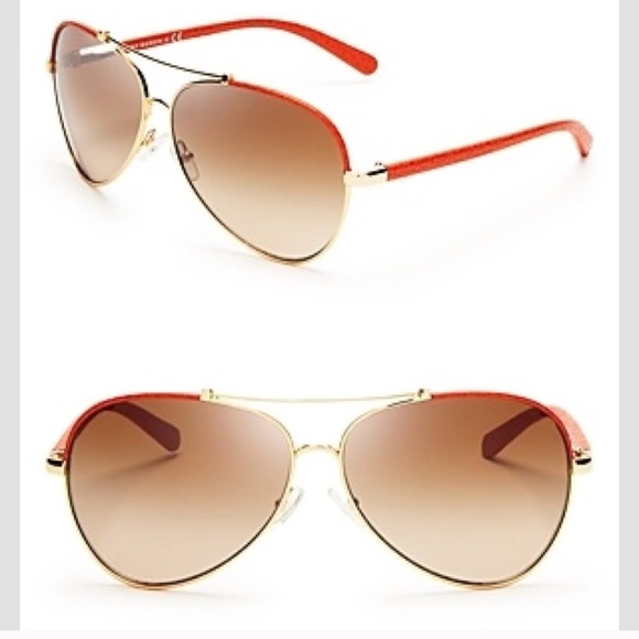 Tory Burch Accessories - 🌸Tory Burch Aviator Sunglasses